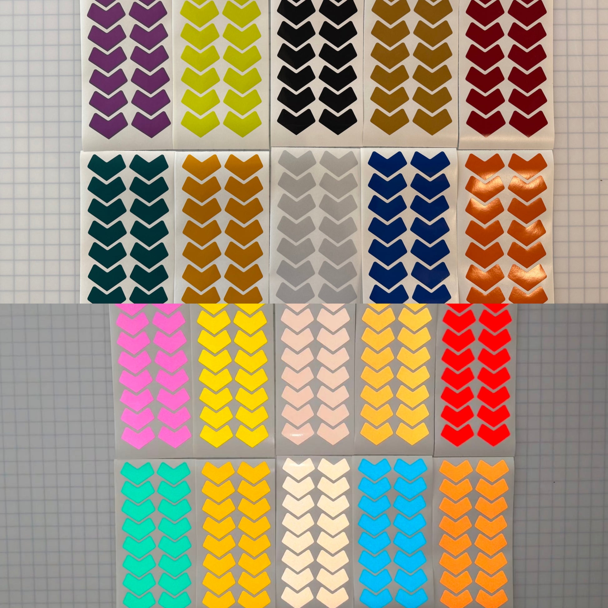 16 Reflective 2.5" x 1.7" ELG Chevrons - Reflective Pro