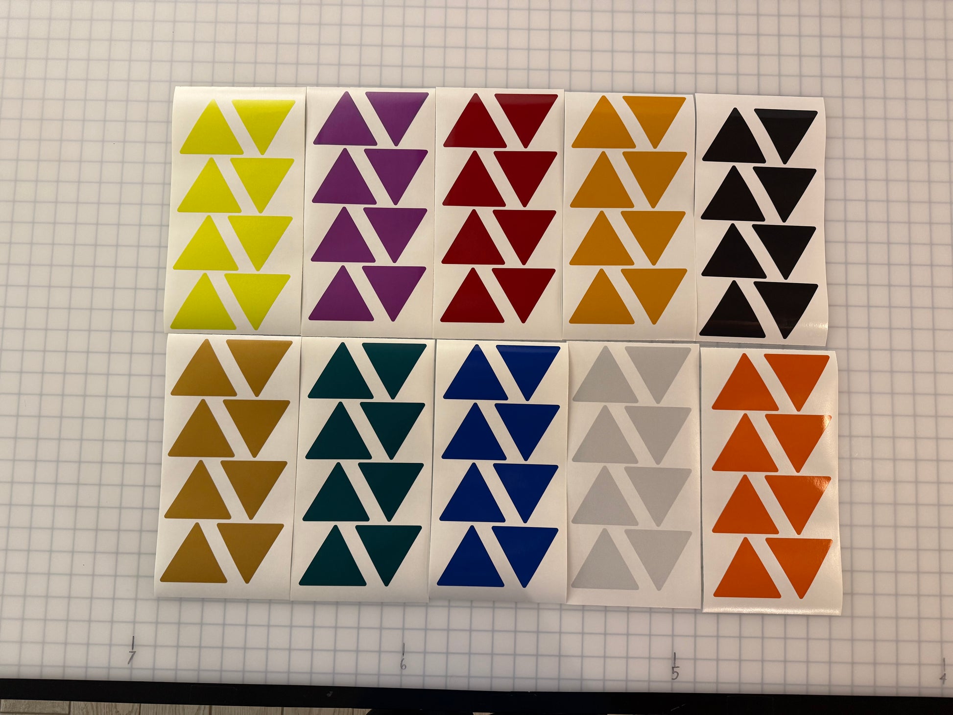 8 Reflective 3" x 2.65" ELG Triangles - Reflective Pro