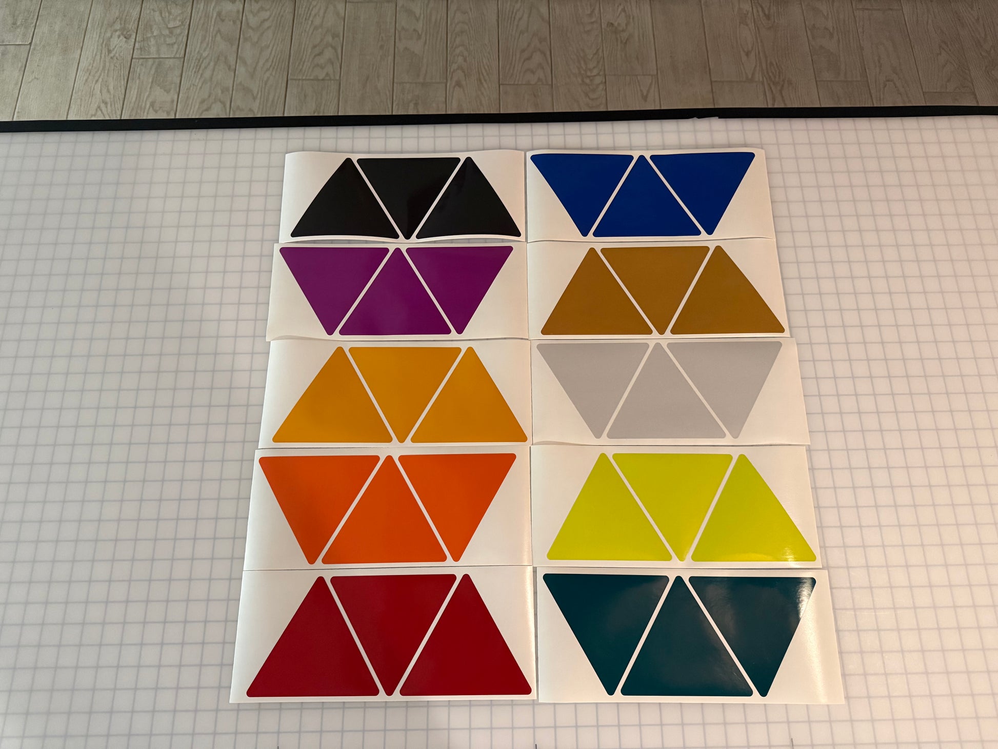 3 Reflective 5.5" x 6.3" ELG Triangles - Reflective Pro