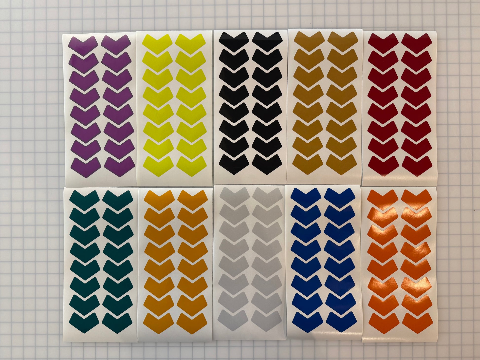 16 Reflective 2.5" x 1.7" ELG Chevrons - Reflective Pro