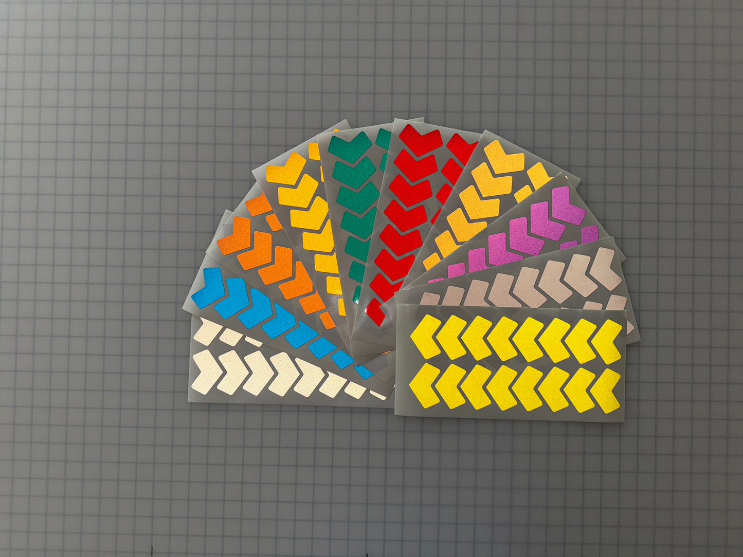 16 Reflective 2.5" x 1.7" ELG Chevrons - Reflective Pro
