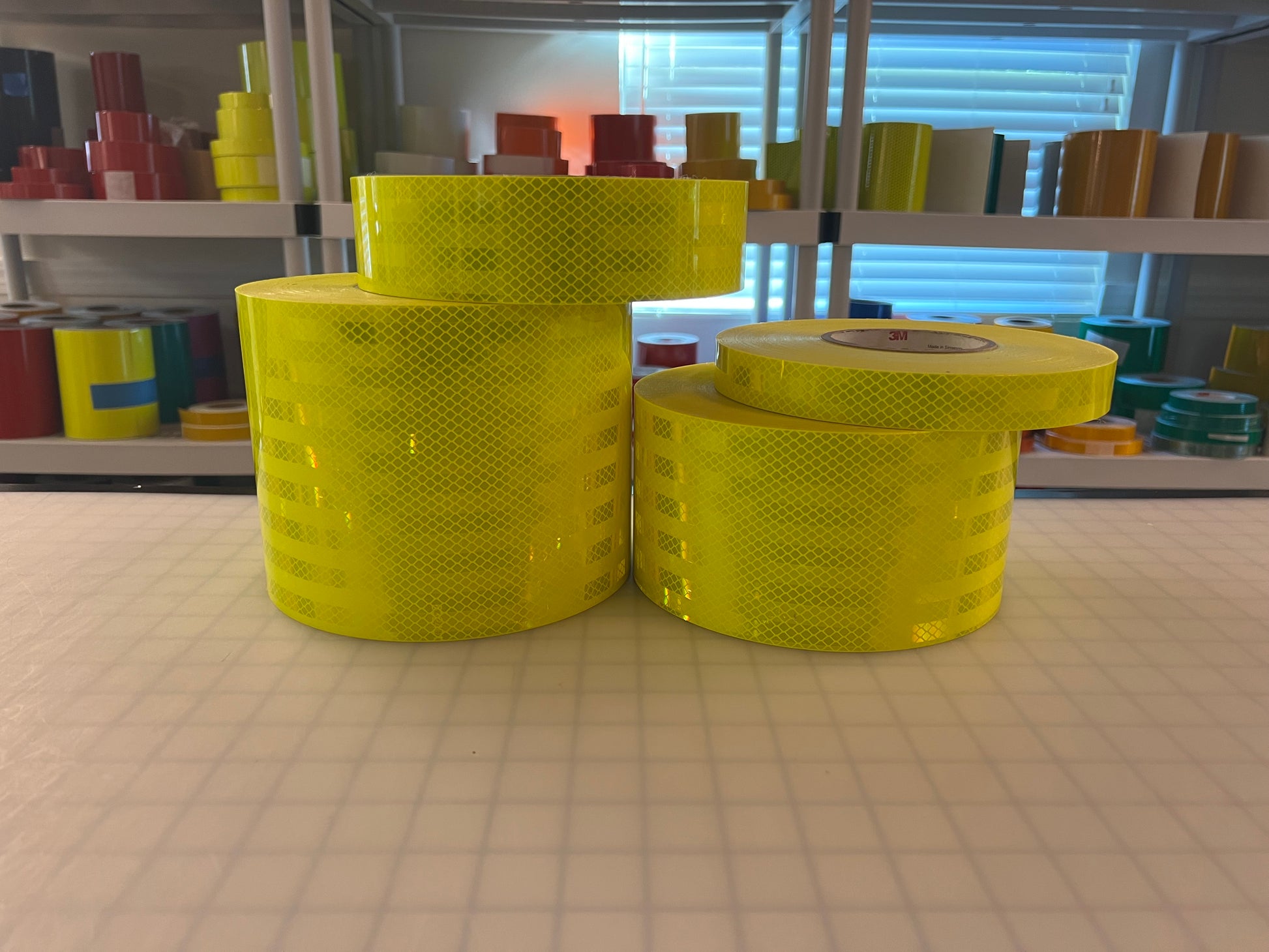 3M 3930 Fluorescent Lime HIP - Reflective Pro