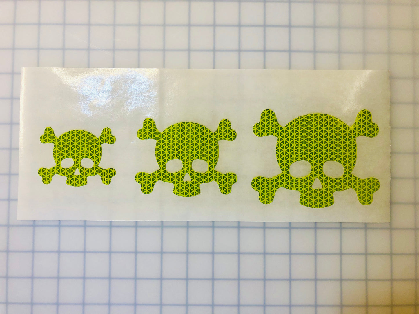 Reflective Prismatic "Skull" Sticker Oralite V98 - Reflective Pro