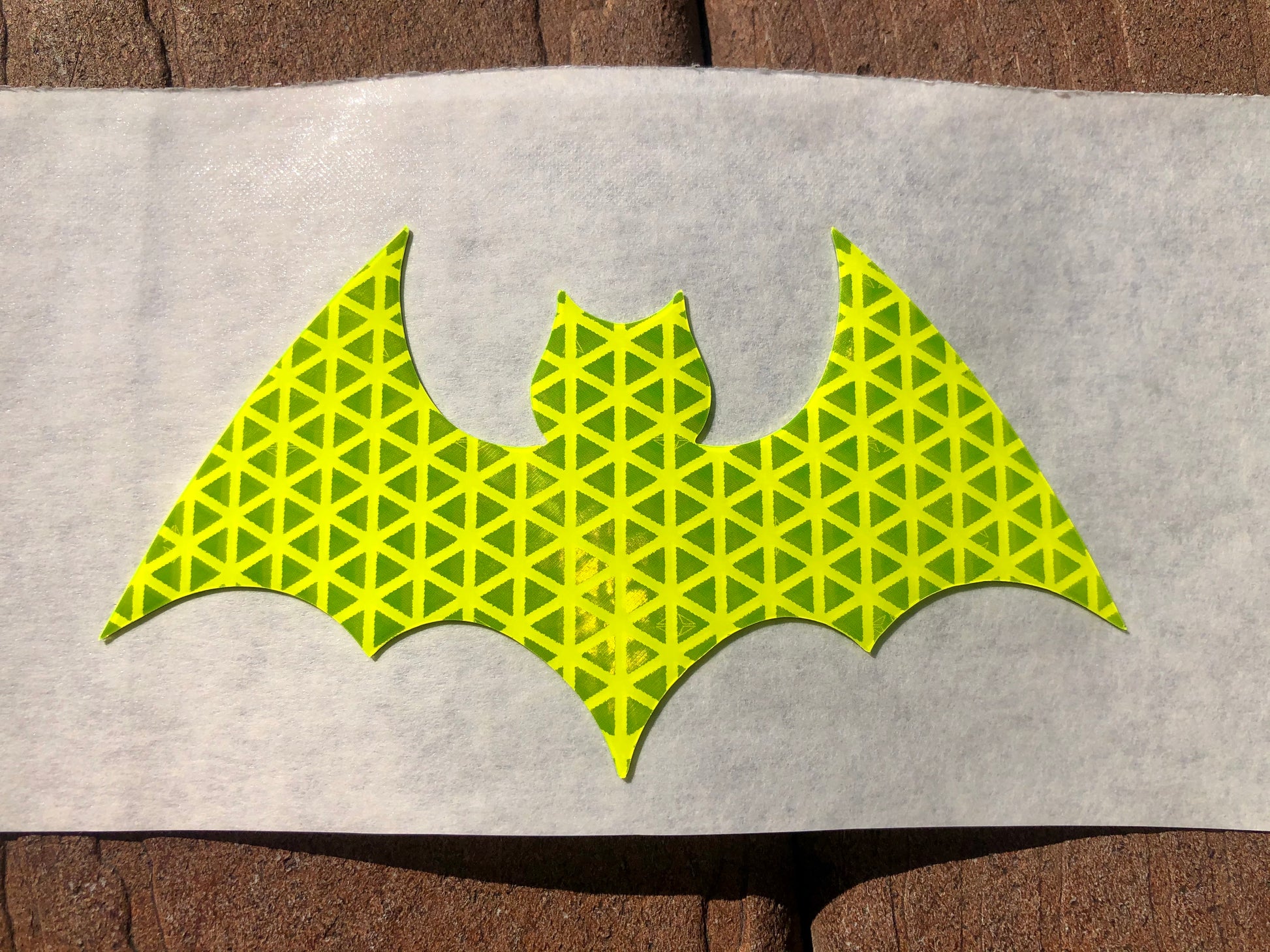 Reflective Prismatic "Bat" Sticker Oralite V98 - Reflective Pro