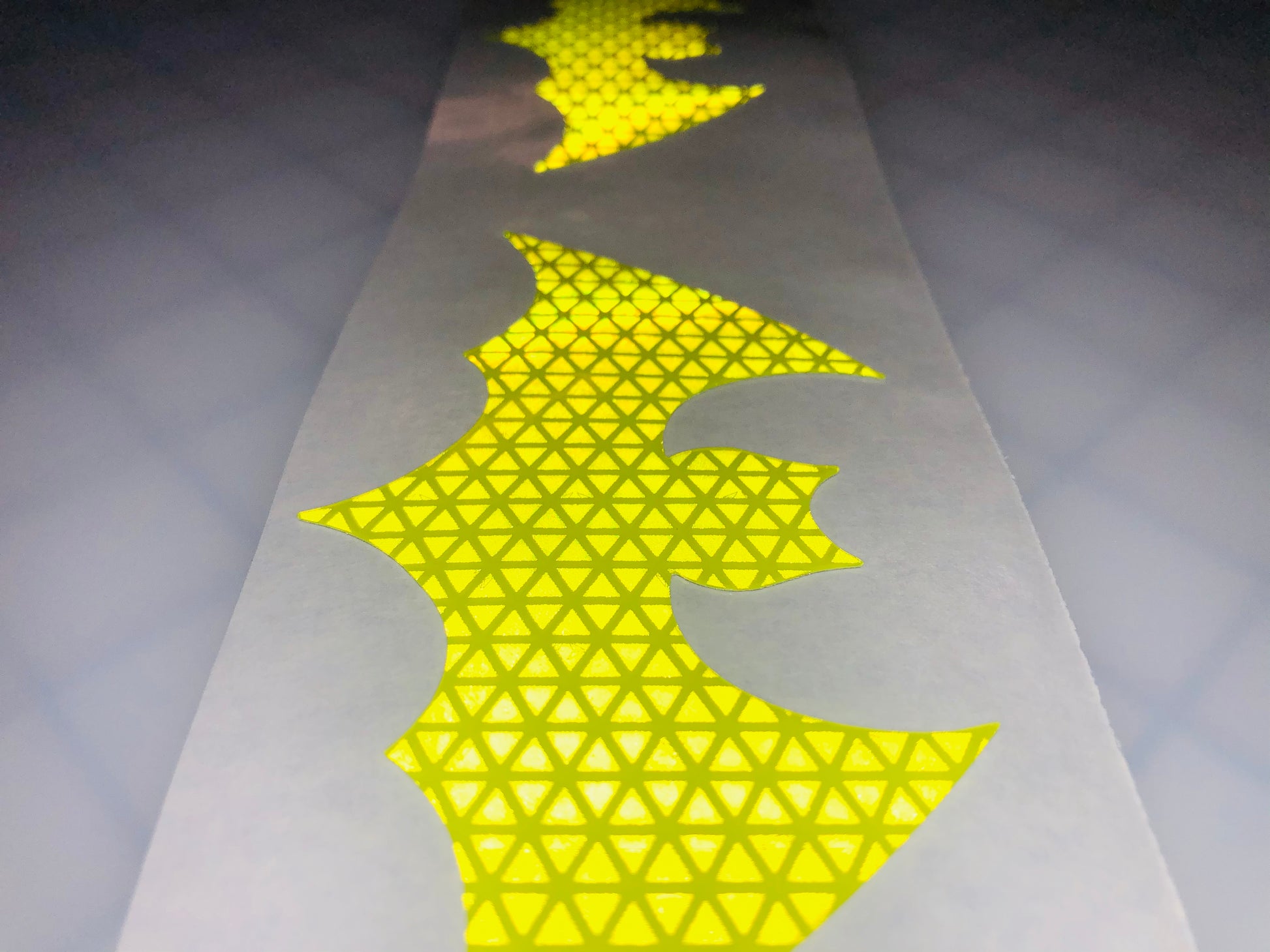 Reflective Prismatic "Bat" Sticker Oralite V98 - Reflective Pro