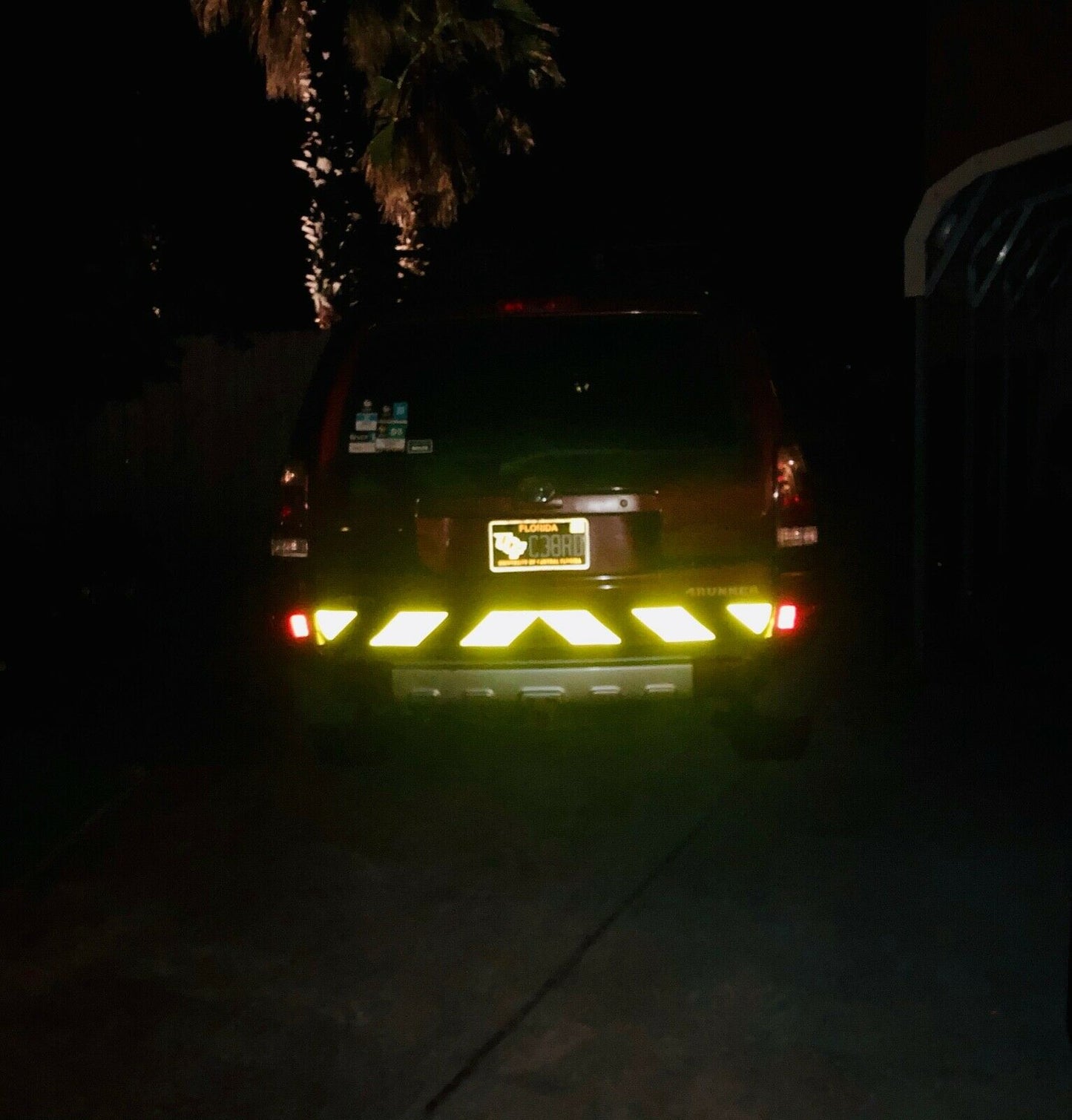 Reflective Chevron Diagonals V98 4" Tetrahedrons - Reflective Pro