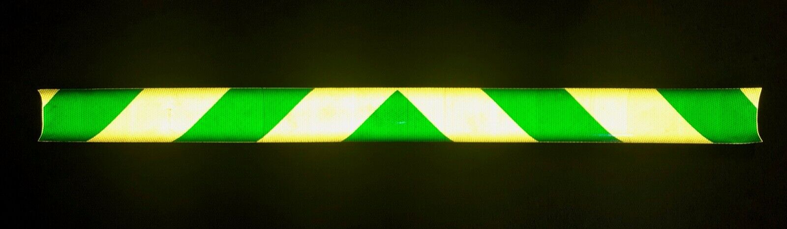 School Bus Yellow & Green Reflective Chevron Panel (Multiple Sizes) - Reflective Pro
