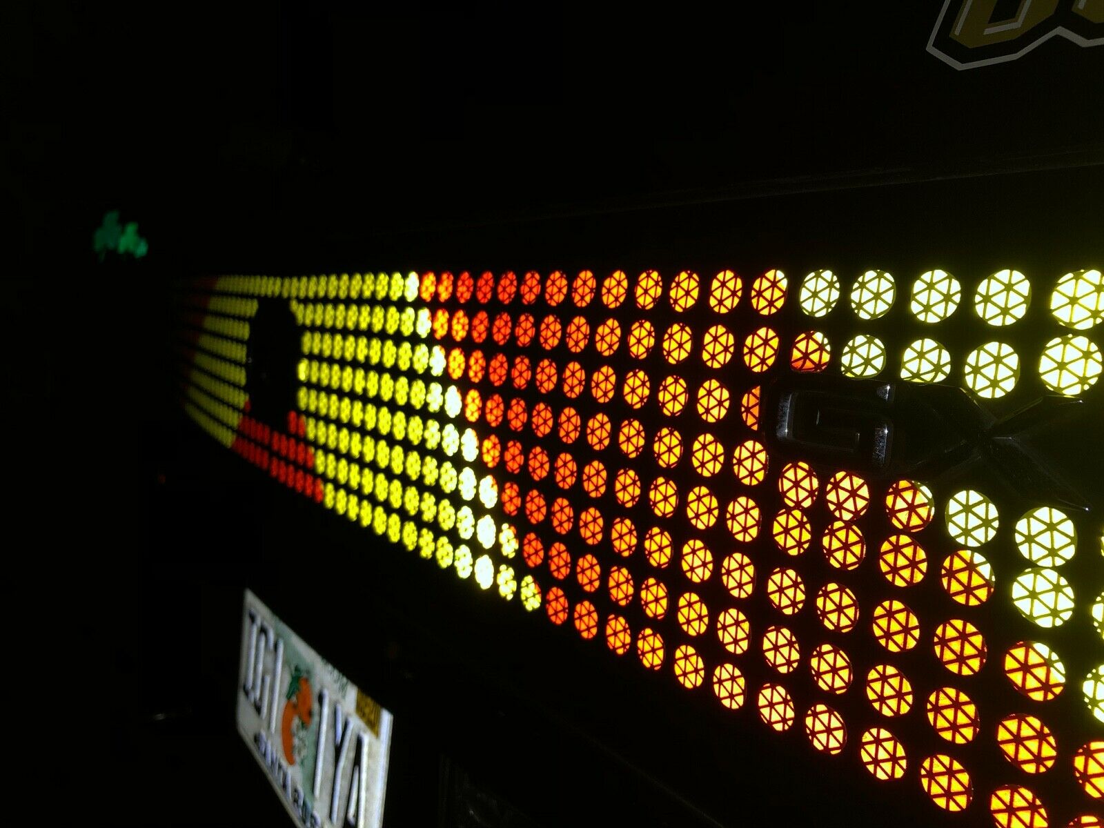 Reflective Dot Chevron Panel - Reflective Pro