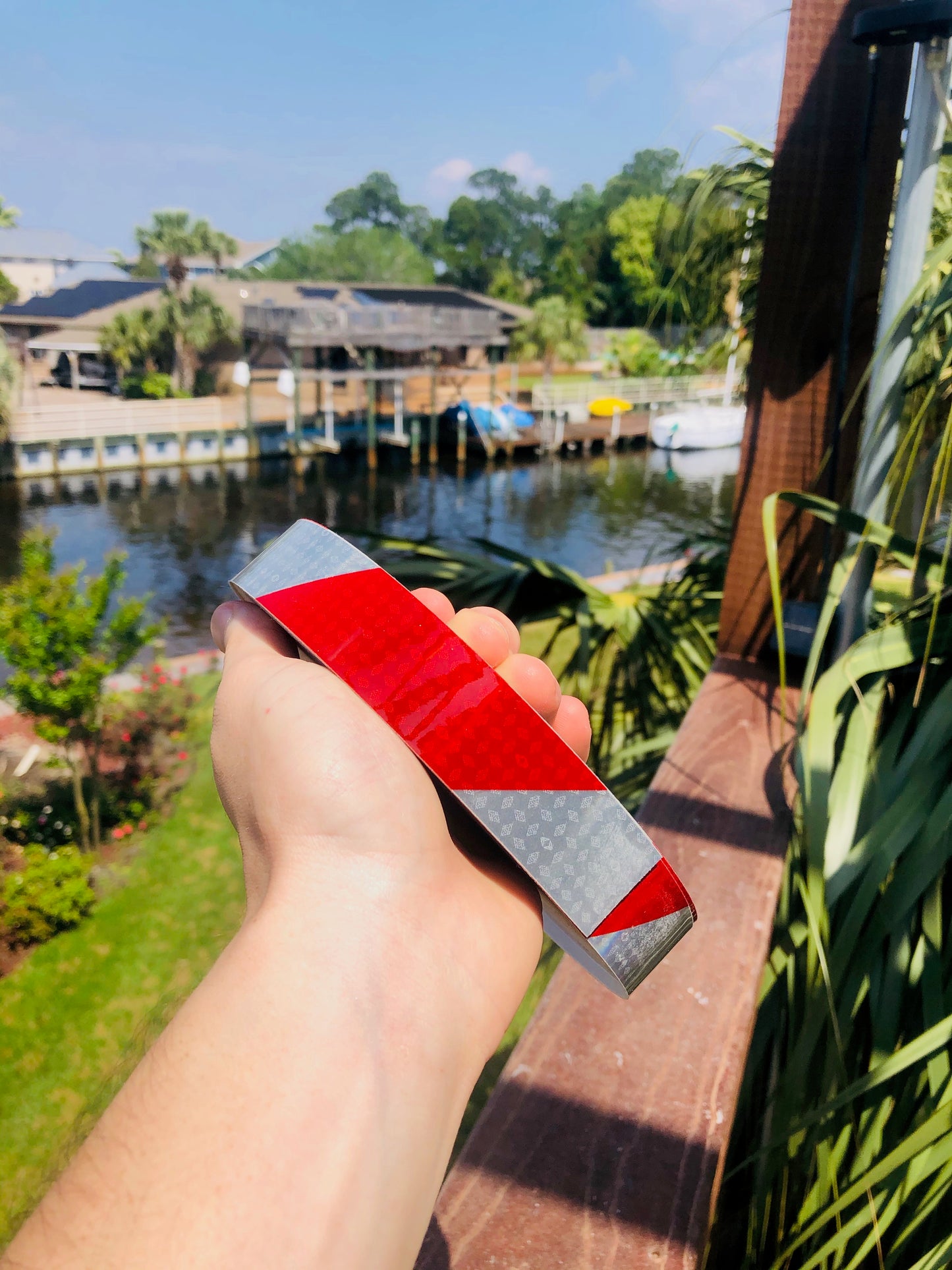 Oralite V82 White/Red Hazard Striped - Reflective Pro
