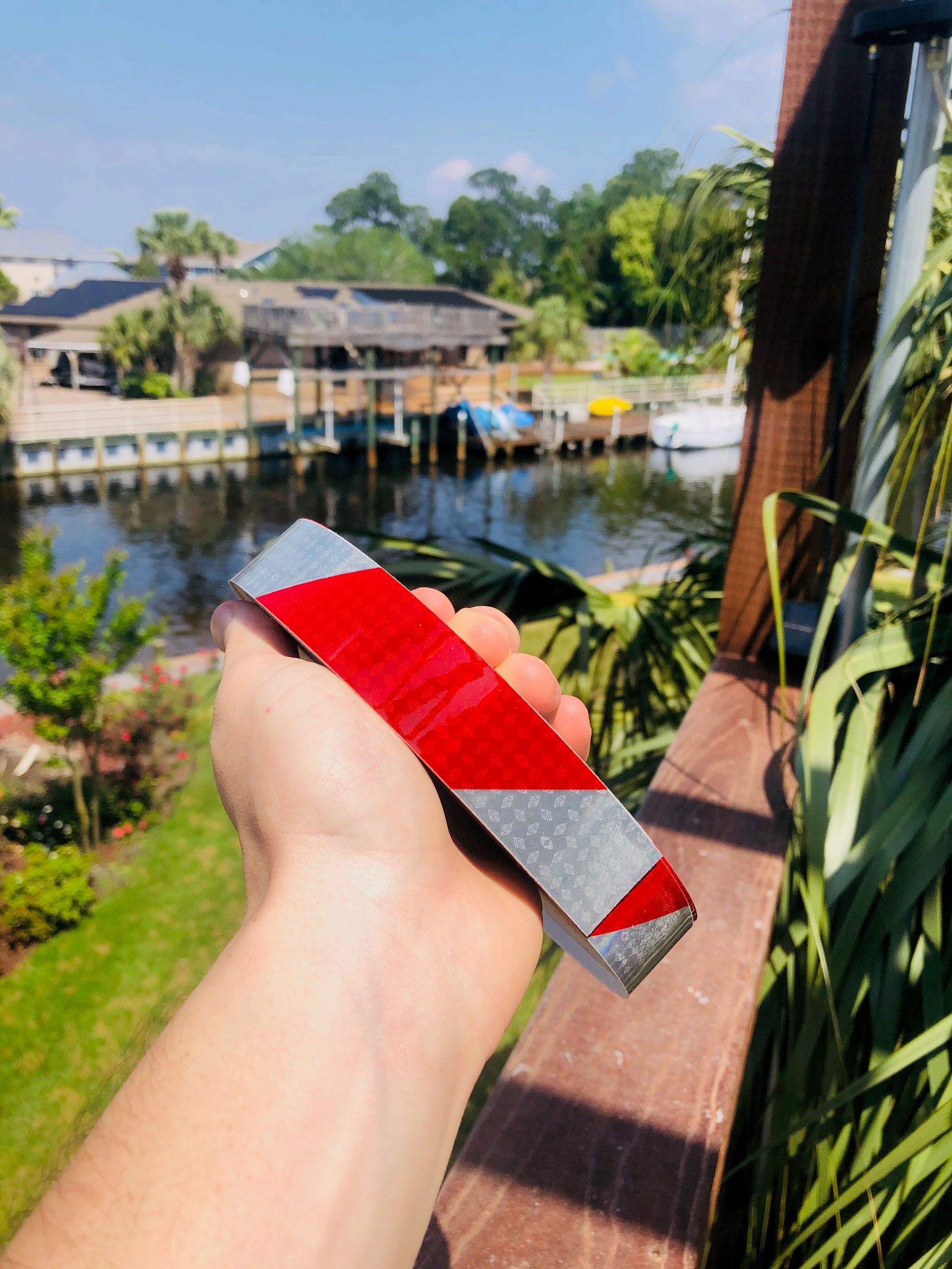 Oralite V82 White/Red Hazard Striped - Reflective Pro