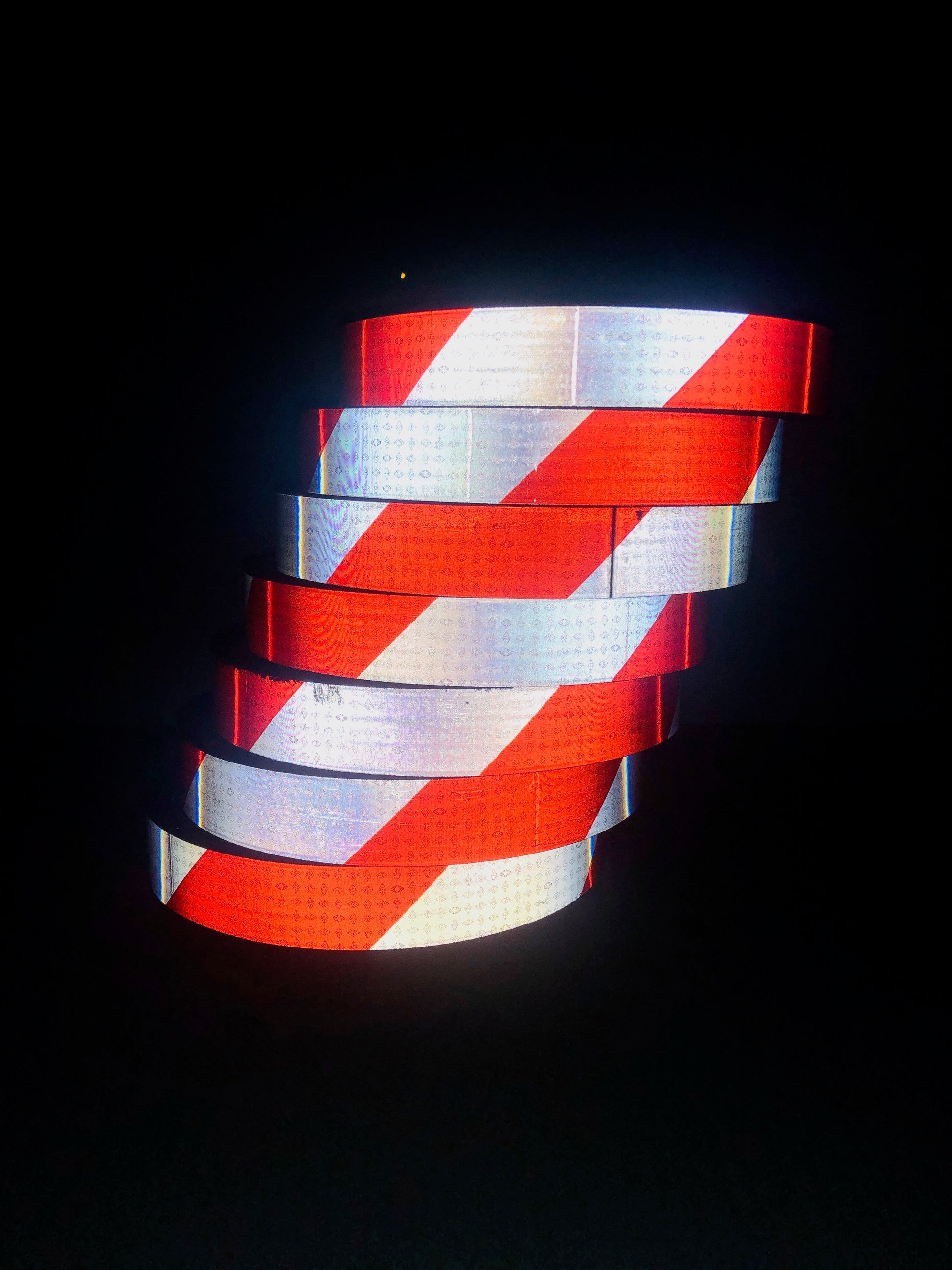 Oralite V82 White/Red Hazard Striped - Reflective Pro